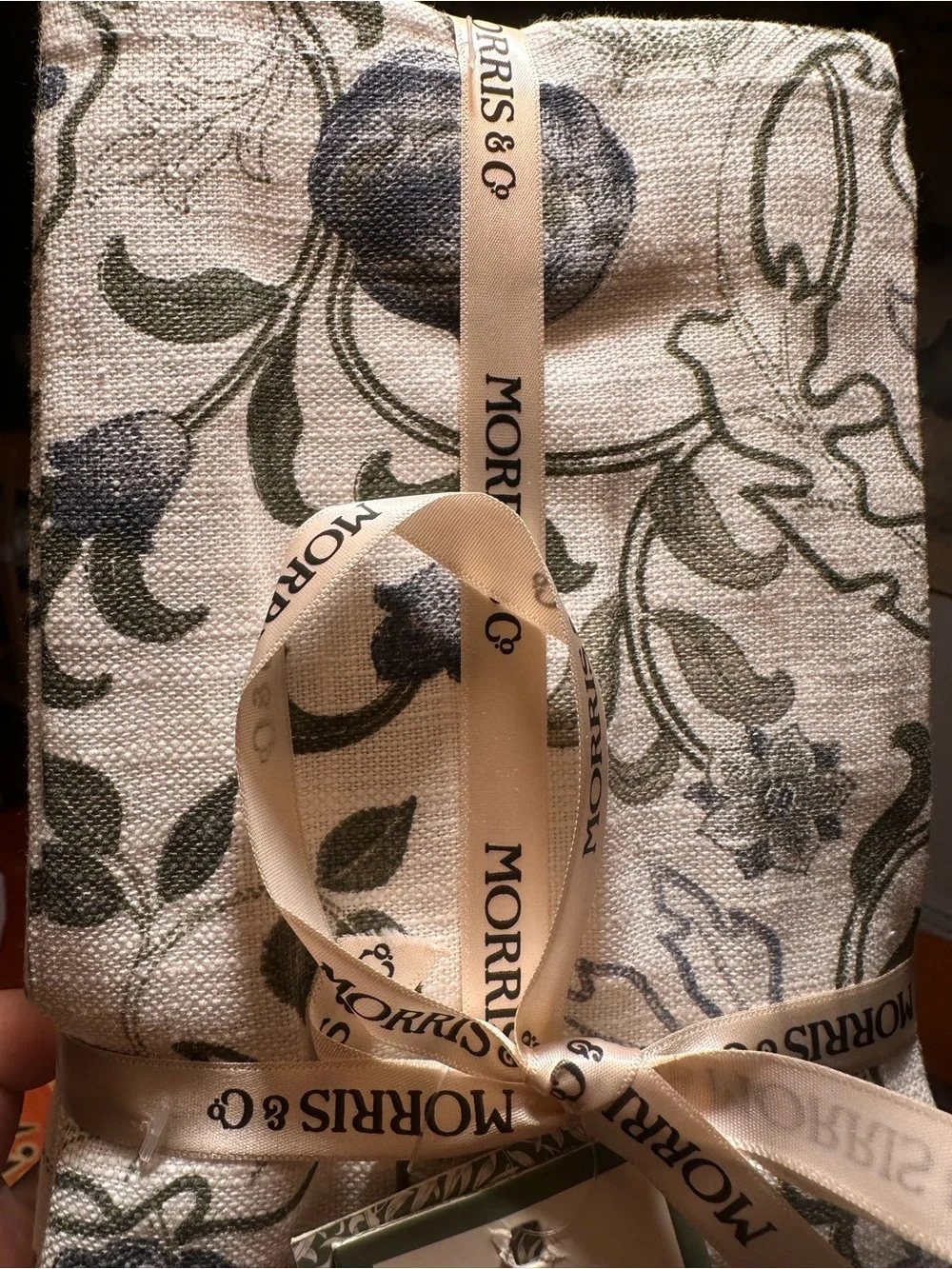 Morris & Co. %100 cotton napkings set of 8 napkings Mary Isobel 20x20
